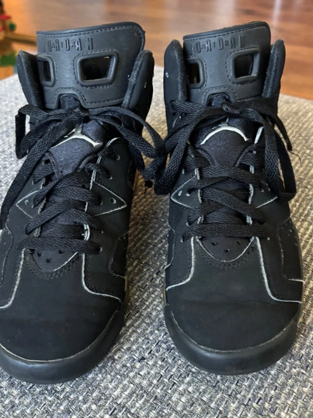 Nike Air Jordan 6 Retro GS Chrome Black Legacy Basketball Shoes | Size 4 Youth